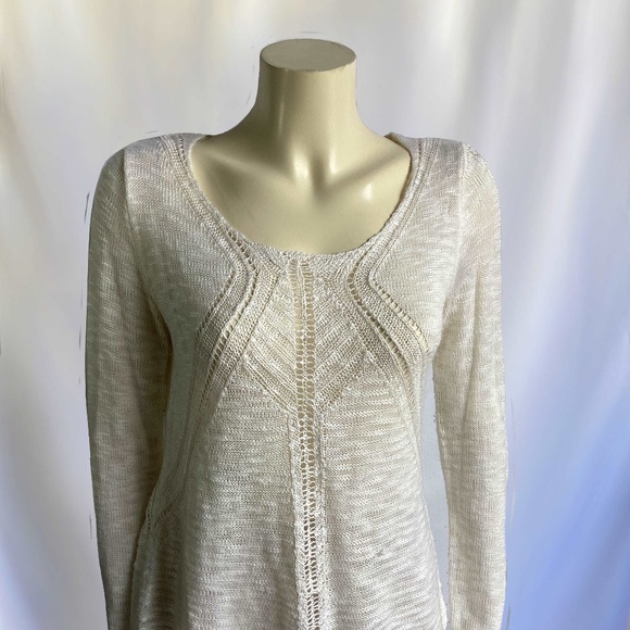 Pink Rose Cream Crochet Long Sleeved Sweater - Picture 1 of 2
